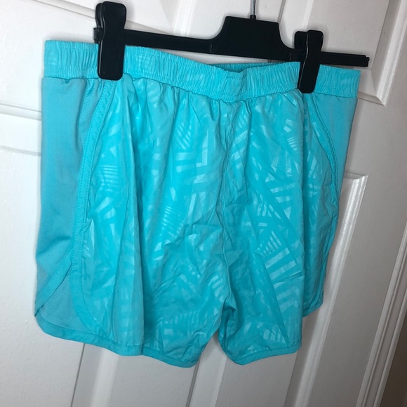 Active shorts - Picture 2 of 2